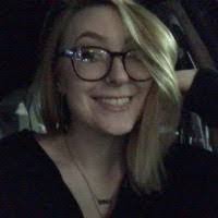 Abigail Neely's Instagram, Twitter & Facebook