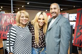 She is a reality tv star as well as a dancer and a performer. Tamar Braxton S Mother In Fear Of Her Daughter Getting Killed By Estranged Husband Vincent Herbert Tamarbraxton Love Divorce War Spannysunkiojack S Blog