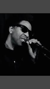 Keeping it Live…🎶😎