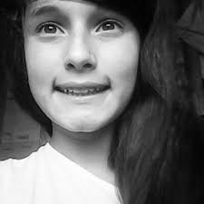 Manuela Alzate Henao (@henao_alzate)