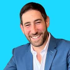 Mark Yanik's Instagram, Twitter & Facebook