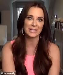 Prime members enjoy free delivery and exclusive access to music, movies, tv shows, original audio series, and kindle books. Kyle Richards Kathy Hilton And Dorit Kemsley Have All Tested Positive For Covid 19 Newswep