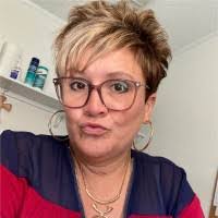 Sherry Tanner's Instagram, Twitter & Facebook