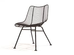 The dining chairs are not just famous for their extraordinary design and looks. Wire Mesh Dining Chairs By Woodard 1stdibs Com Metal Chairs Mesh Chair Chair