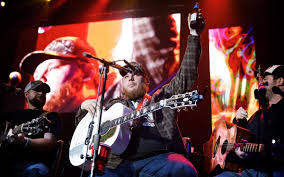 Luke Combs Lands Second Country Airplay 1 In Australia
