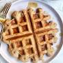 healthy waffles from www.hummusapien.com