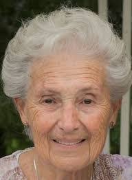 Jeanne Gimenez's Instagram, Twitter & Facebook