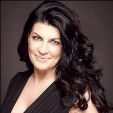 Patricia Roe's Instagram, Twitter & Facebook