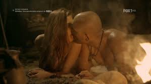 Macarena Achaga sexy – Sitiados s01e03 (2015)