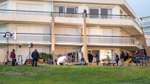 La série france 3 capitaine marleau est en tournage depuis le 10 février 2021 à blois. Le Tournage De Capitaine Marleau Touche Presque A Sa Fin Sur La Cote D Opale