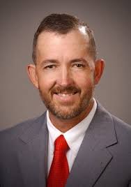 School districts struggle to find strong leaders