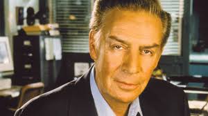 Episode 7, Season 10 : Patsy