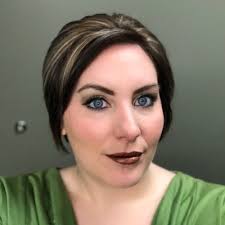 Kayla McBee (@kwilkfankayla)