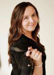 Chloe Higgins's Instagram, Twitter & Facebook