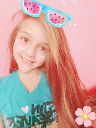 La vida hay que disfrutarla siempre con una sonrisa 😊y siempre hay que ir  adelante como la pata de un elefante 🐘