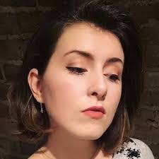 Jenny Bingham's Instagram, Twitter & Facebook