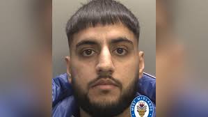 Drunk boxer led police