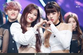 In the mnet music program 'm countdown,' aired on may 13th, itzy beat the group beast (aka highlight). M Countdown On Twitter 200326 Mcountdown íì¥í¬í  No 1 Of The Week Itzy Wannabe 1ì ìµì½ More Photos Https T Co Fpkjcq2uda