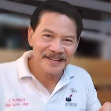 Practical, polished, proudly Filipino! Shop totes that work hard and look  good doing it. ✨ Send us a message for inquiries. See link in bio to shop  online or view list of