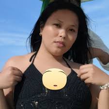 Why is this like the cutest little restroom ever lol?