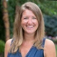 Donna Sankey's Instagram, Twitter & Facebook