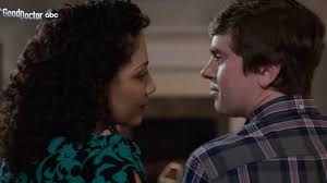 Mais en mettant son incroyable don au service de ses patients, ce jeune prodige. Good Doctor Saison 3 La Romance Fleurit Dans La Nouvelle Bande Annonce Premiere Fr