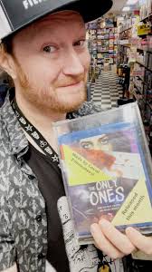 Your SCREAM Girl in Bathroom at The Maine Paranormal & Horror Con, Augusta,  Maine, this wkend, 9/6 & 9/7.