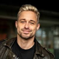 1500+ "Daniel Adrian" profiles