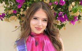 Student Maritiem Officier Jade (19) wint Noorderpoort Jaarprijs. 'De ruige  grappen op zee zijn geweldig'