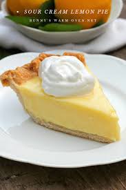 Sour Cream Lemon Pie Magnificent Smooth Creamy Light And Refreshing Pie Lemon Lemon Sour Cream Pie Sweet Pie Cream Pie Recipes