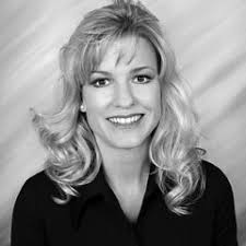 Heidi Searle's Instagram, Twitter & Facebook