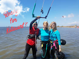 Don't miss a day on the water or in the air! Kitesurf In Stagnone Lagoon Sicily 2019 Season It S On Flow Kite School