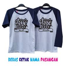 Karena ketertarikannya tersebut, membuatnya selalu menyanyikan lagu dengan lirik nana nana seperti itu terus. Kaos Couple Bebas Cetak Nama Pasangan Kaos Pasangan Request Nama Shopee Indonesia