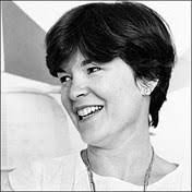 Carolyn Crimmins's Instagram, Twitter & Facebook