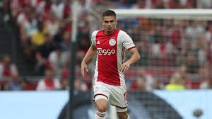 Razvan marin plays the position midfield, is 24 years old and cm tall, weights kg. Razvan Marin Je Parviens A Suivre Le Rythme De L Ajax Le Soir Plus