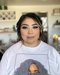 Julissa Aranda's Instagram, Twitter & Facebook