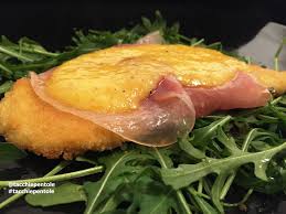 Caccia serrata alla miglior petroniana di bologna. Cotoletta Alla Bolognese Tacchi E Pentole