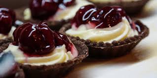 Mitten im herzen wiens befindet sich julius meinl am graben, kulinarisches gesamtkunstwerk und österreichs erste adresse für gourmets und genießer! Delikatessen Bei Julius Meinl Am Graben