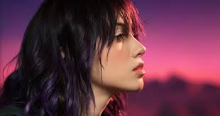 Celor 20 de finalişti li se vor alătura sâmbătă reprezentanţii ţării gazdă, olanda, şi ai favoriţii ediţiei eurovision song contest 2021 sunt reprezentanţii franţei şi italiei, dar. Roxen Romania Rotterdam 2021 Eurovision Song Contest