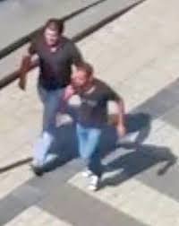 Ob es sich bei der auseinandersetzung um eine verbale attacke handelte, oder ob die fäuste flogen, ließ rtl. Schiesserei In Koln Express De