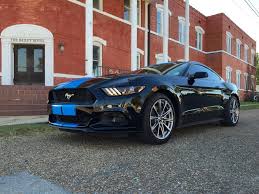Grabber Blue Stripes On 2015 Ford Mustang Gt Fastback Are A Must-Have -  Autoevolution