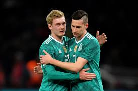 The dfb headquarters are in frankfurt am main. Dfb Addresses Omissions Of Players Like Julian Brandt And Julian Draxler From Germany S Camp Roster Bavarian Football Works