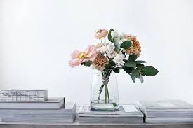 Types of flowers in spring bouquet. 30 Beautiful Spring Flowers Spring Flower Arrangement Tips