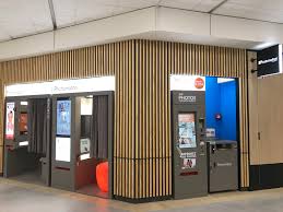 Nos photomaton présents sur tout le territoire offrent des photos de haute qualite agréées par le gouvernement afin de pouvoir vous. Photomaton Centre Commercial Carrefour Rennes Cesson