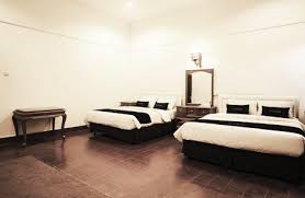 Loji villas is one bedroom luxury villa during your bali honeymoon moment will take you to a new journey. Info Terkini Fasilitas Penginapan Di Curug Cigentis Karawang Penginapan Net 2021