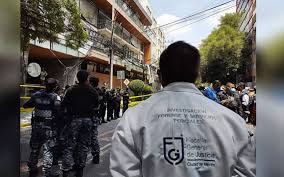 Una acumulación de gas provocó una explosión al interior de un edificio departamental sobre avenida coyoacán en la cdmx. Ic3u0glukcb01m