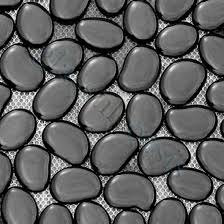 Glass tiles tend to be conversation starters, thanks to this iridescent, metallic quality. Solistone Freeform Series Pebbles Stones Ganj Glossy Black Glass Mosaic Wall Tiles Mosaic Tile Art Tiles