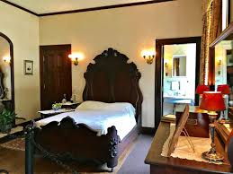 The lincoln bedroom is the most famous room in the white house. Robert Todd Lincoln Bedroom The Hildene Estate In Vermont The Lincoln Family Home One Hundred Dollars A Month