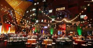 Cheap Wedding Venues Mn Mcnamara Alumni Center Wedding Cheap Wedding Venues Wedding Venues Cafe Lights