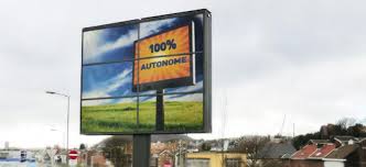 Différentes aides peuvent financer une partie de votre projet selon vos ressources : Un Panneau Publicitaire Autonome En Energie Grace Au Soleil